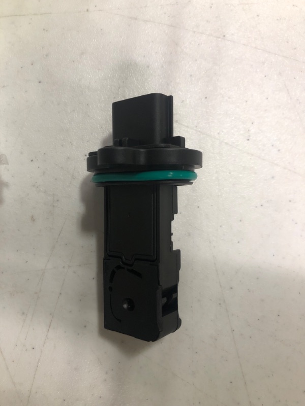 Photo 1 of Motoforti Air Flow Sensor Meter, MAF Sensor Airflow Replacement, for Chevrolet Cruze 2011-2019, Plastic, 12671624 13432262, Black