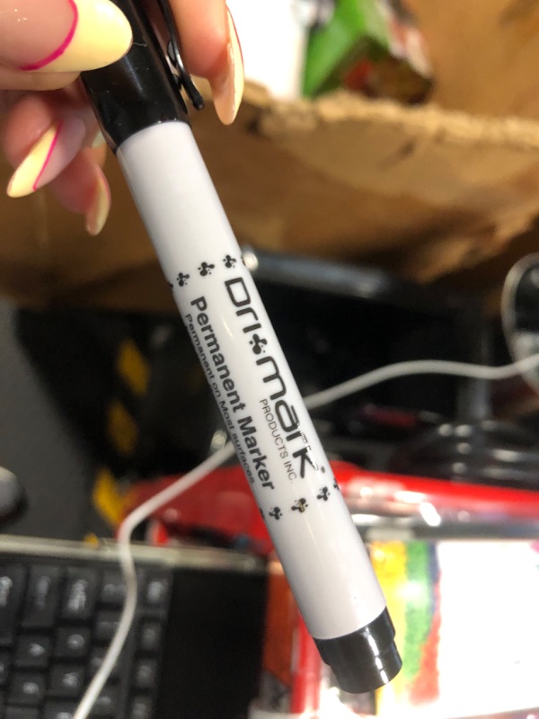 Photo 1 of Dri Mark Permanent Marker 11 pcs