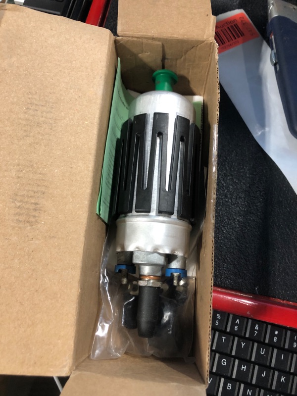 Photo 3 of ***HAS BEEN USED BEFORE*** 
BOSCH 69430 OE Electric Fuel Pump - Compatible With Select Audi 80, 90, 100, 4000, 5000; Porsche 911, 924; Saab: 900; Volkswagen Cabriolet, Fox, Jetta, Rabbit, Scirocco; Volvo 244, 245, 760 + More