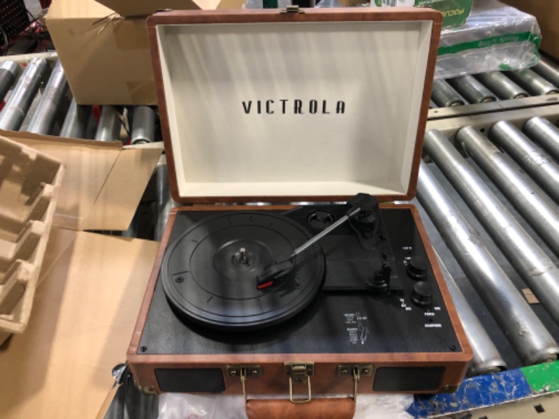 Photo 4 of ***FOR PARTS ONLY***

Victrola Vintage 3-Speed Bluetooth Portable Suitcase Record Player with Built-in Speakers | Upgraded Turntable Audio Sound| Includes Extra Stylus | Brown Brown Record Player