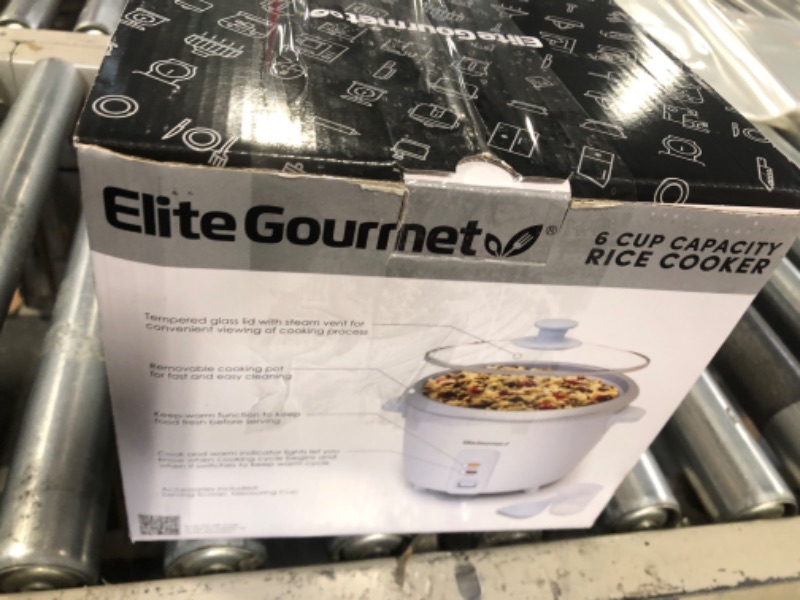 Photo 4 of Elite Gourmet ERC-003 Electric Rice Cooker with Automatic Keep Warm Makes Soups, Stews, Grains, Hot Cereals, 6 Cups Cooked (3 Cups Uncooked), White