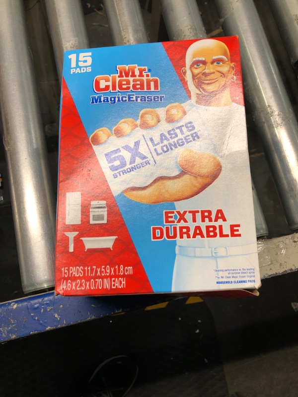 Photo 2 of Mr. Clean Magic Eraser Extra Durable, 15-Count