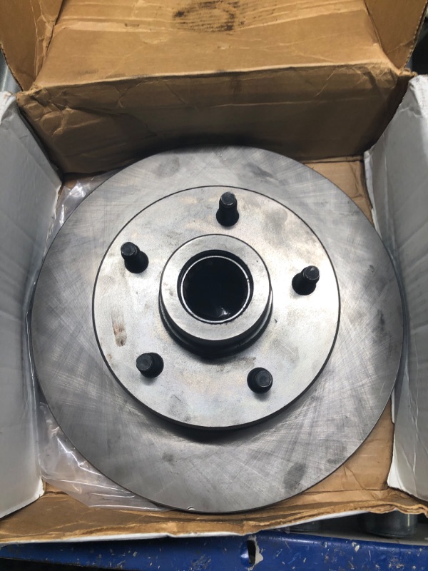 Photo 3 of ACDelco Silver 18A11A Front Disc Brake Rotor and Hub Assembly