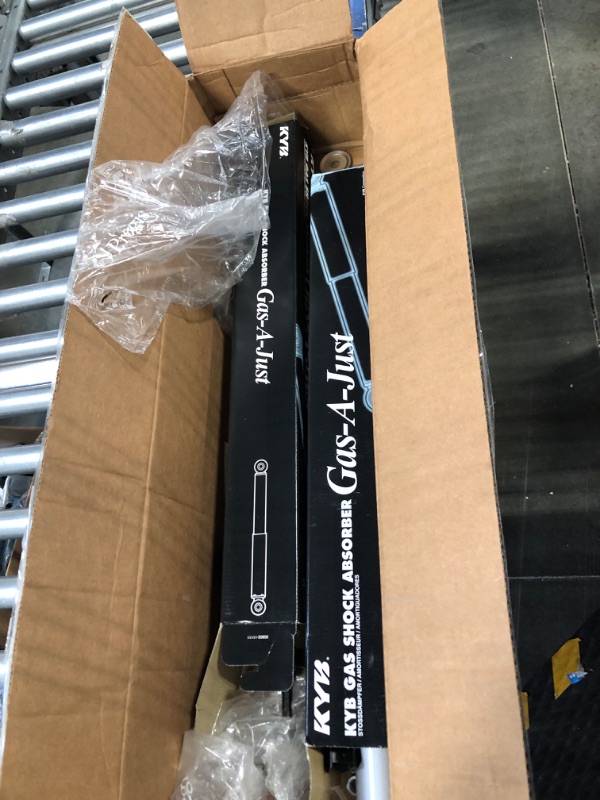 Photo 4 of ****** SET OF 2 SHOCKS STRUTS OEM 