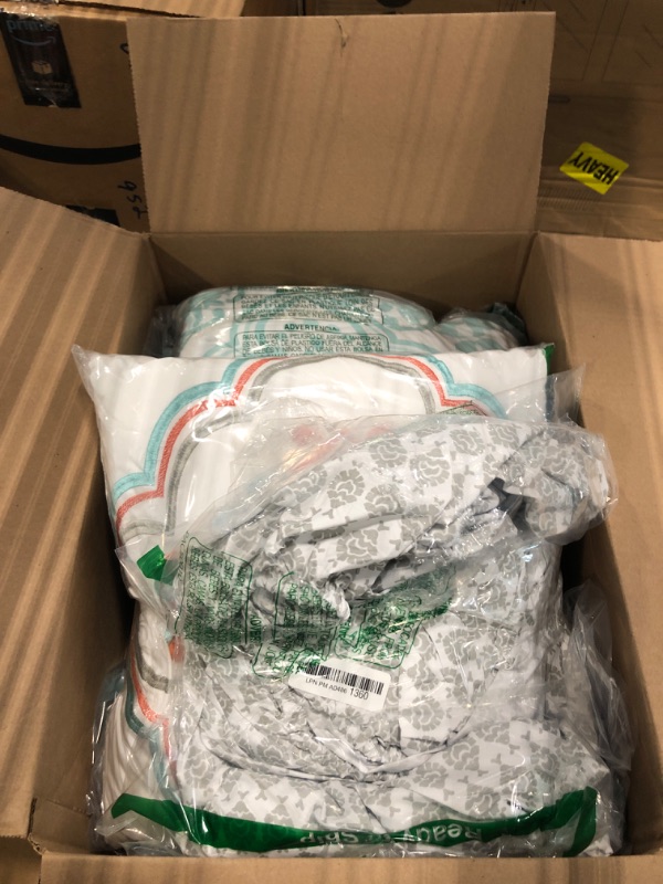 Photo 1 of 3-Piece Fine Printed Comforter Set Reversible Soft Down Alternative Bedding King/Cal King (Turquoise, Blue, White, Grey, Orange) ** not exact photo**