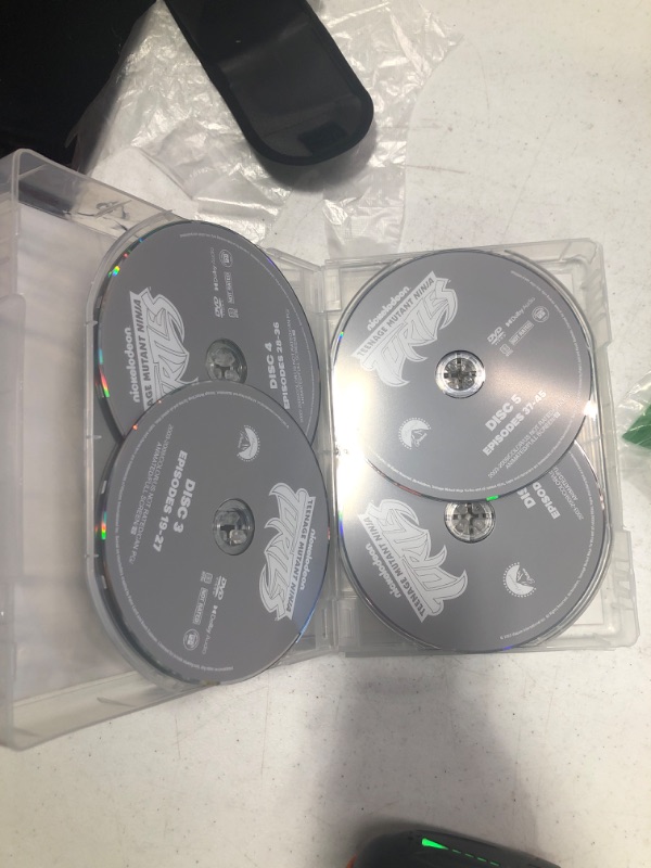 Photo 1 of Teenage Mutant Ninja Turtles 2003 The Ultimate Collection