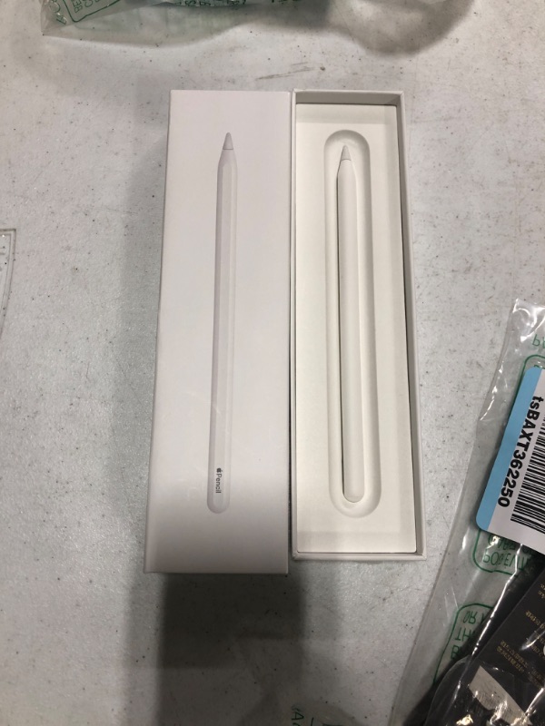 Photo 1 of Apple Pencil (2nd Generation)