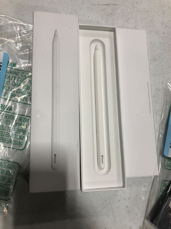 Photo 2 of Apple Pencil (2nd Generation)