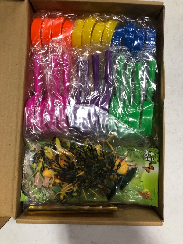 Photo 1 of 24 Sets Love Bug Cards Kids, 24 Bugs Toys, 24 Colorful Magnifying Glasses, 24 Mini Magnifier Valentines Exchange Cards and Ties for Kids Boys Girls School Class Classroom Party Favors