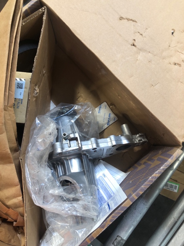 Photo 1 of AISIN TKT-031 Engine Timing Belt Kit with Water Pump