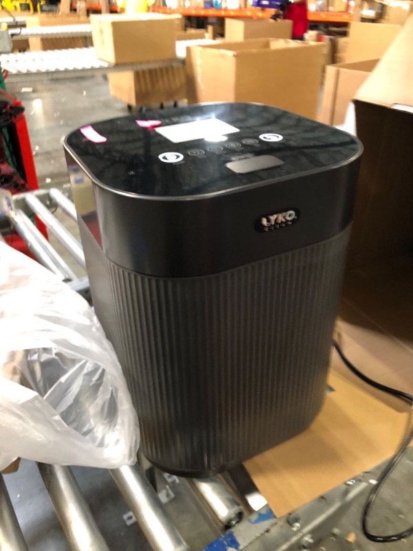 Photo 2 of 
2023 Upgraded Electric Composter for Kitchen, 2.5L Smart Countertop Composter Indoor Odorless with UV lamp and Replaceable Carbon Filter, Turn Food Waste and Scraps into Dry Compost Fertilizer (Black)