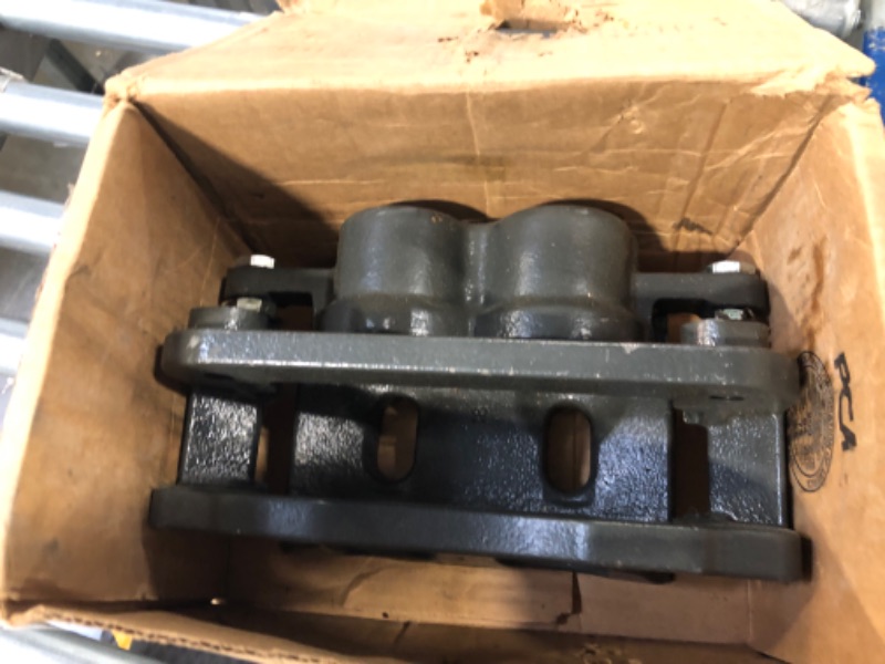 Photo 1 of ACDelco Gold 18FR2246N Front Passenger Side Disc Brake Caliper Assembly (Friction Ready)
