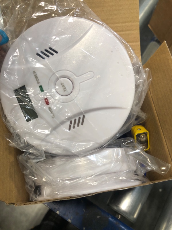 Photo 3 of 3-Pack Carbon Monoxide Detectors?Smoke Detector?2 in 1 CO & Smoke Alarm?Smoke Combination CO Alarm,Fire CO for Alarm for Home and Kitchen,LED Screen, CO Carbon Monoxide & Smoke Alarm,3-Pack
