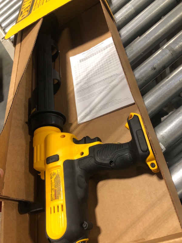 Photo 1 of 20-Volt MAX Cordless 29 oz / 600 ml Adhesive Gun (Tool-Only)