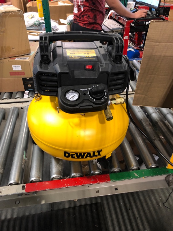 Photo 4 of DEWALT Pancake Air Compressor, 6 Gallon, 165 PSI (DWFP55126)