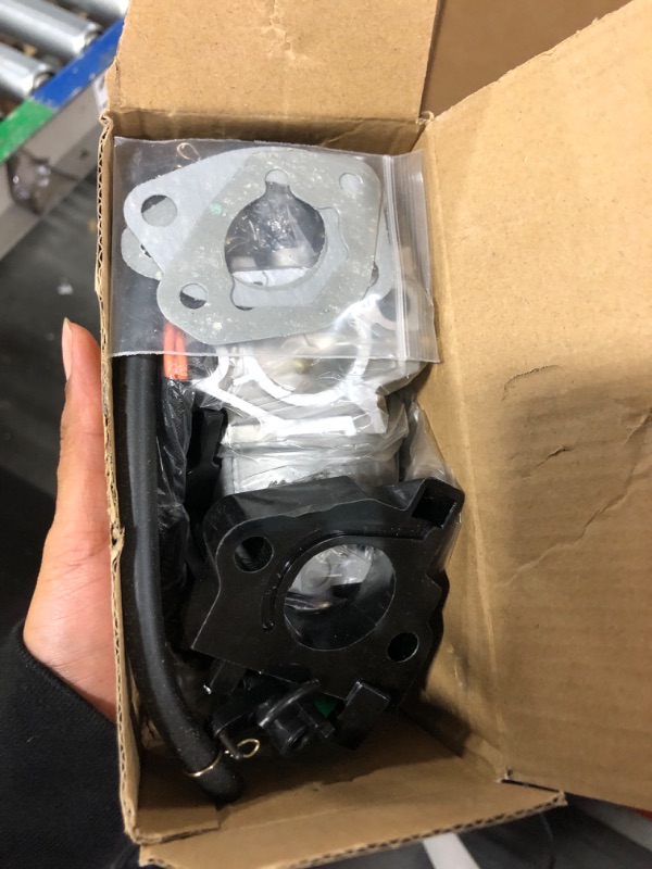 Photo 3 of Carburetor for Harbor Freight Predator 420CC 13HP 14HP 15HP 16HP RATO R420-III Engine 69671 68530 68525 7000W 8750W 7000 8750 Watts Generator