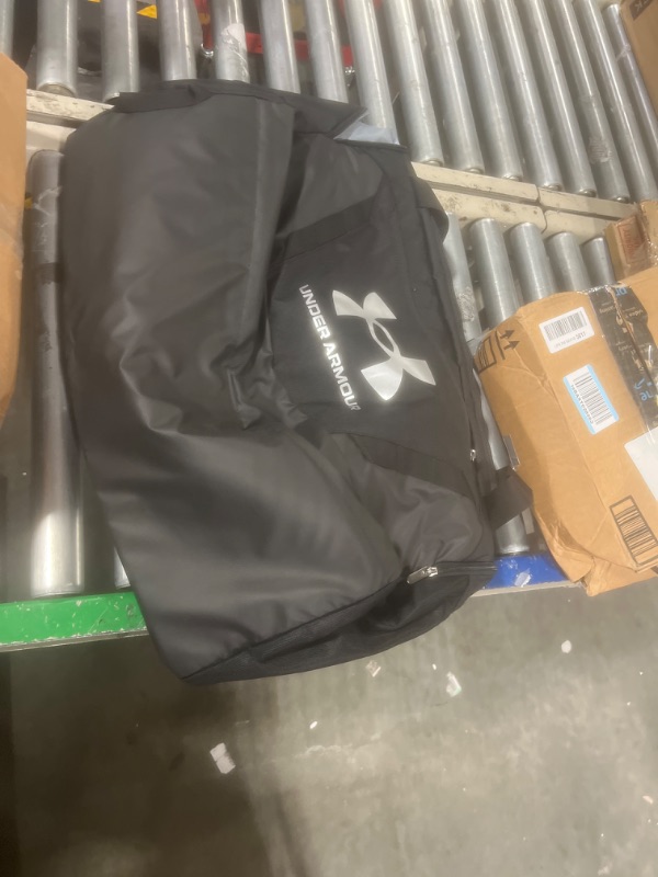 Photo 2 of Under Armour Undeniable 5.0 Duffle