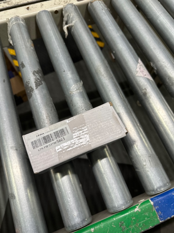 Photo 1 of Variable Valve Timing Solenoid