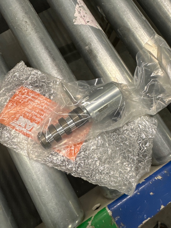 Photo 1 of Variable Valve Timing Solenoid