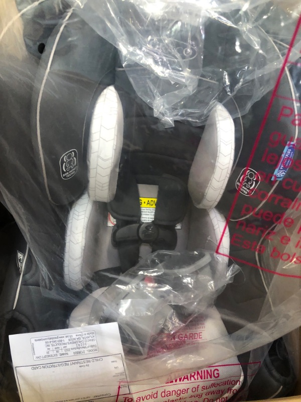 Photo 5 of Graco Extend2Fit Convertible Car Seat | Ride Rear Facing Longer with Extend2Fit, Redmond 2-in-1 Redmond