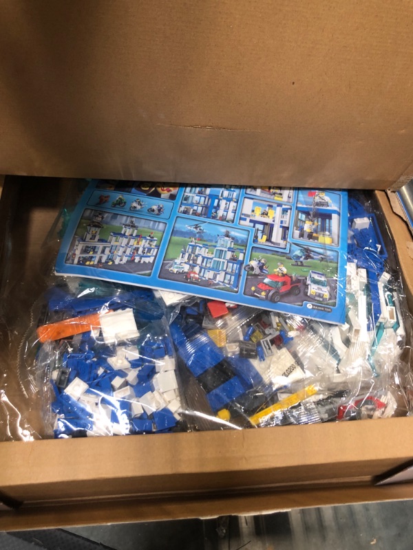 Photo 1 of DG Dreams City Series Building Set, Police Station Building Kits Anti-Terrorism Theme with Helicopters and Multiple Vehicles(1397 Pieces)