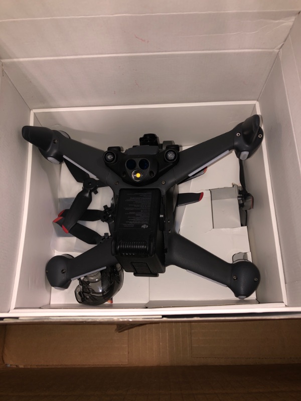 Photo 5 of **FOR PARTS** DJI FPV Explorer Combo (Goggles Integra), Immersive Flight Experience, 4K/60fps Super-Wide 150° FOV, 10km HD Low-Latency Video Transmission, Emergency Brake and Hover, First-Person View Drone