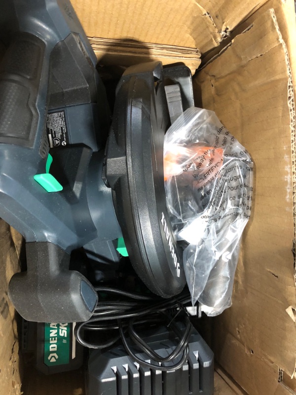 Photo 3 of ** USED** Amazon Brand - Denali by SKIL 20V 6-1/2 Inch Cordless Circular Saw Kit with 4.0Ah Lithium Battery and 2.4A Charger, Blue