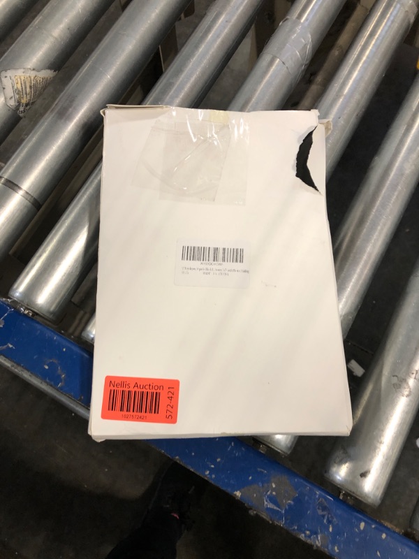 Photo 1 of 25 Pack 4x6 Black Cardstock Paper Blank Thick Heavyweight 92lb Card Stock for Making Greeting Cards, Invitations cards, Photos, Postcards 4x6 inches/25Pack Black