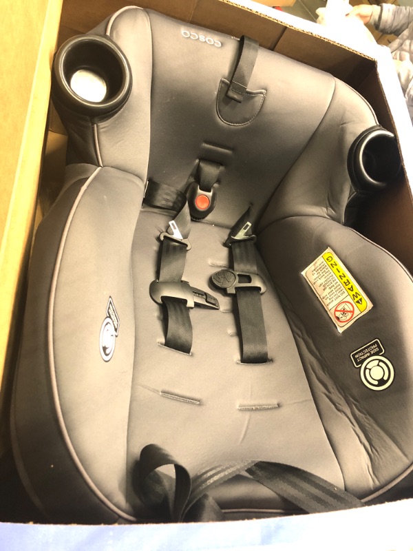 Photo 1 of Cosco Onlook 2-in-1 Convertible Car Seat, Rear-Facing 5-40 pounds and Forward-Facing 22-40 pounds and up to 43 inches, Black Arrows
