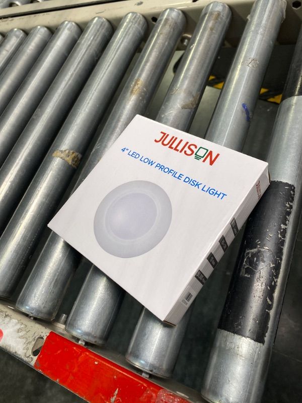 Photo 1 of JULLISON 4 inch LED Low Profile Recessed & Surface Mount Disk Light, Round, 10W, 600 Lumens, 5000K Day Light White, CRI80, DOB Design, Dimmable, cETLus Listed, 1 Pack(White) 5000K Daylight White 1P