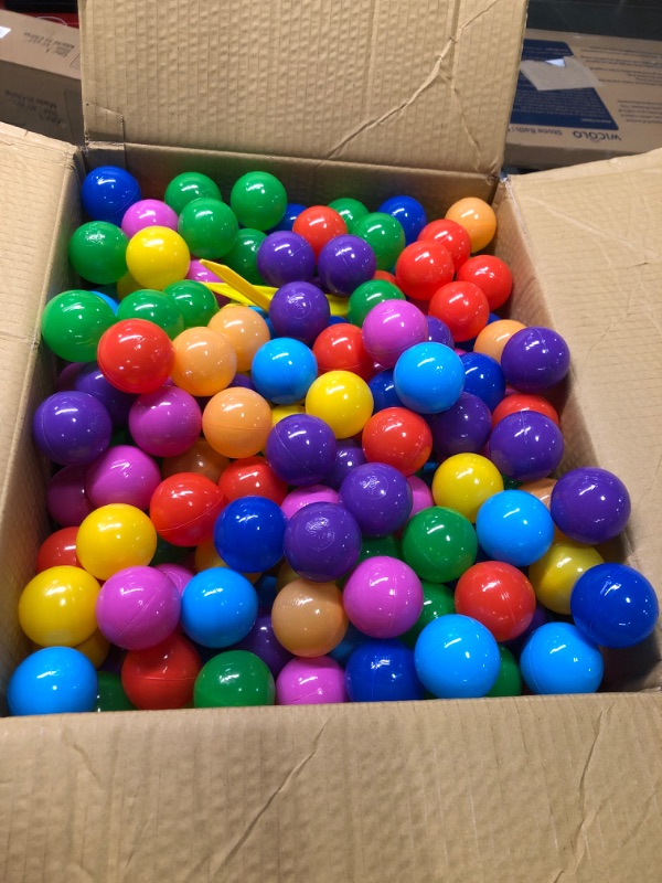 Photo 3 of 500 Ball Pit Balls Bundle