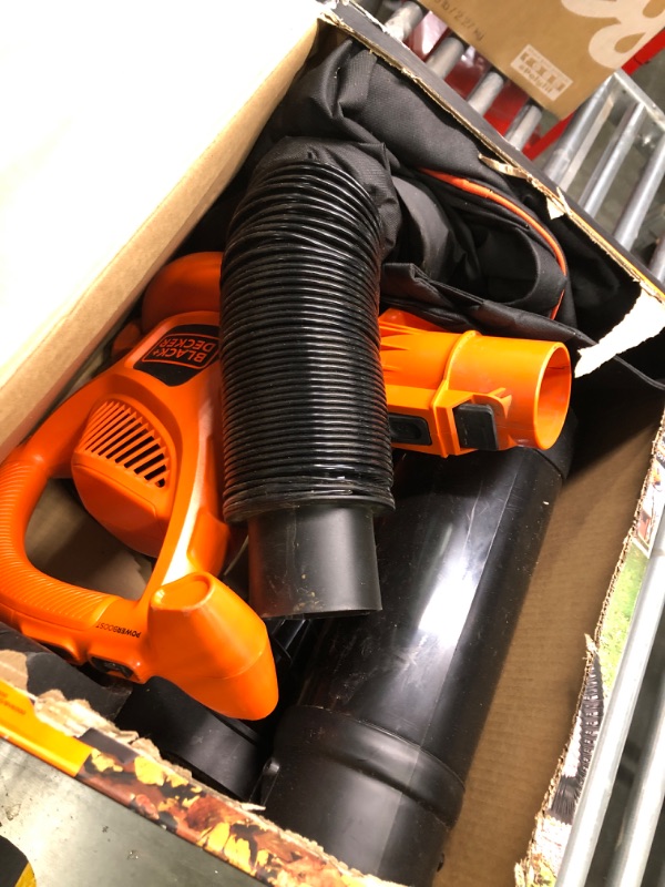 Photo 3 of ****USED//SOLD AS PARTS**** 
BLACK+DECKER 3-in-1 Electric Leaf Blower, Leaf Vacuum, Mulcher (BEBL7000)