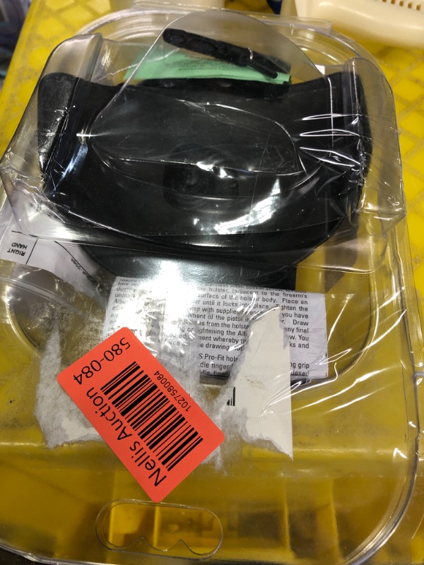 Photo 1 of Safariland 578 Pro-Fit GLS (Grip Lock System) Paddle and Belt Loop Standard Holster Glock 17, 22, 20, 21, S&W M&P 9/40, M&P C.O.R.E, H&K P30L Polymer Black