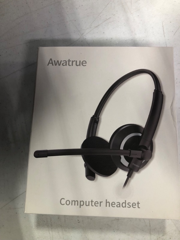 Photo 3 of awatrue Wired Headset with Microphone for PC Laptop - 3.5mm Jack On Ear Headphones with Noise Cancelling Microphone for Boom Skype Webinars, in-line Control,Comfortable
