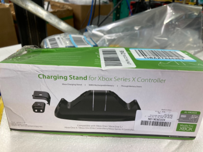 Photo 3 of Controller Charger for Xbox One/Series X|S Controller, Dual Charging Station Dock with 2x1400mAH(3360mWH) Rechargeable Battery Packs & 4 Battery Covers for Xbox One/S/Elite/Core ControllerX002R3KIDN
