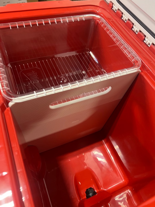 Photo 6 of **damage** Milwaukee
22 in. Packout 40 qt. XL Cooler