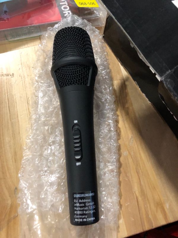 Photo 1 of Marantz Professional Marantz Pro M4U – USB Condenser Microphone with Audio Interface, Mic Cable and Desk Stand – for Podcast Projects, Streaming and Recording Instruments M4U USB Mic