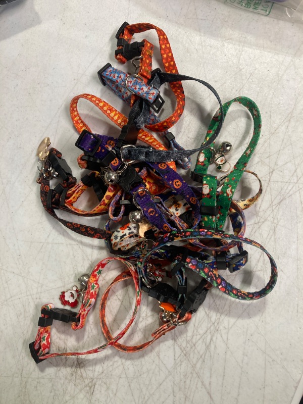 Photo 1 of 14 Pcs Holiday Cat Collars Halloween Breakaway Cat Collars for Cats Fall Thanksgiving Cat Collars with Bell Cute Adjustable Christmas Cat Collars with Plastic Buckle Kitten Collar for Party Holiday Cute Holidays