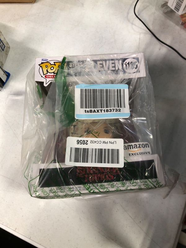 Photo 2 of Funko Pop! Deluxe: Stranger Things Build-a-Scene - Eleven Figure 1 of 4 Exclusive

