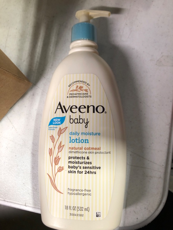 Photo 2 of Aveeno Baby Daily Moisture Moisturizing Lotion for Delicate Skin with Natural Colloidal Oatmeal & Dimethicone, Hypoallergenic, Fragrance-, Phthalate- & Paraben-Free, 18 fl. oz (Package may vary)