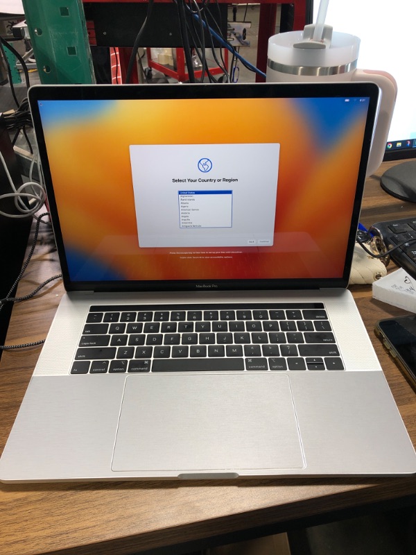 Photo 2 of Apple MacBook Pro 15-inch Laptop - Intel Core i7 2.2GHz - 16GB RAM - 512GB SSD - Silver (Renewed)