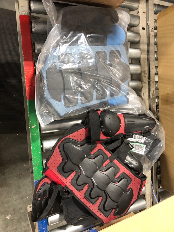 Photo 2 of ** $53 retail price, comes with 2. one red, one blue**
Youth Dirt Bike Gear, JUSTDOLIFE 5 PCS Motorcycle Armbor Protection Jacket, Kids Motorcycle Armor with Knee Pads Elbow Pads Chest Protector Racing,for Outdoor Sports - 4/6/8/10/12 Years
