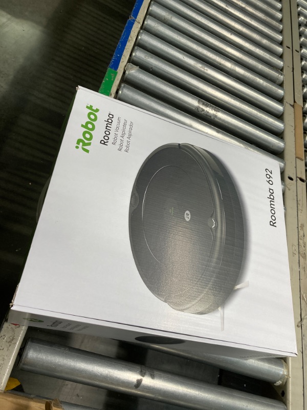 Photo 3 of ***FOR PARTS ONLY***


iRobot Roomba 692 Robot Vacuum-Wi-Fi Connectivity, Personalized Cleaning Recommendations, Works with Alexa, Good for Pet Hair, Carpets, Hard Floors, Self-Charging, Charcoal Grey