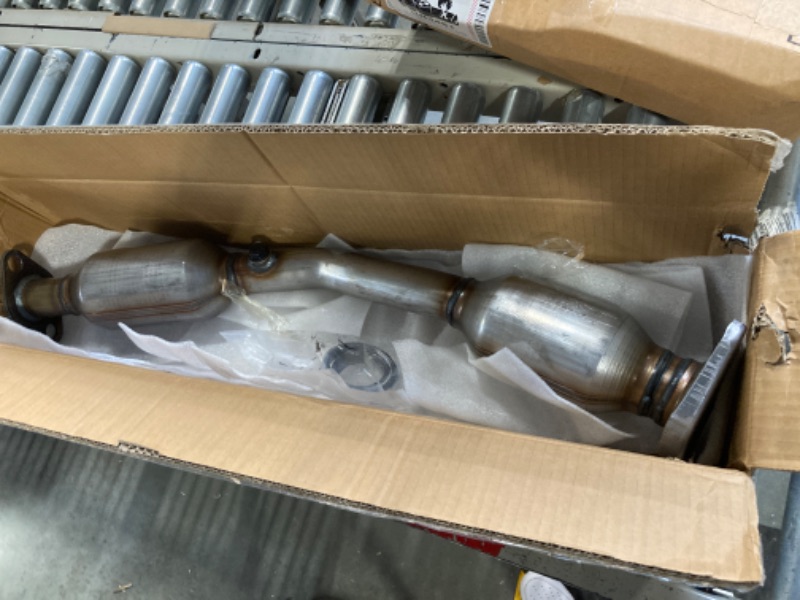 Photo 3 of JT Exhaust Catalytic Converter Compatible with Nissan Cube 2009 2010 2011 2012 2013 2014 1.8L(EPA Compliant)(Catalyst+ Grade)