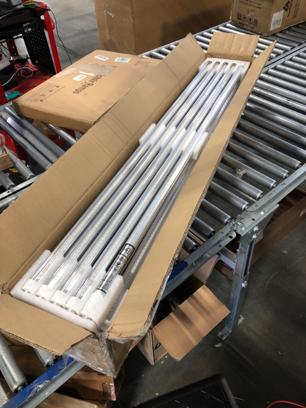 Photo 2 of 25-Pack T8 LED Bulbs 4 Foot Tube Light, 4ft LED Shop Garage Warehouse Light, 20W 5000K 2600LM Daylight White, Fluorescent Lights Tube Replacement, Ballast Bypass, Dual-end Powered, Clear Cover