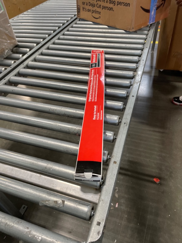 Photo 1 of Motorcraft Wiper Blade - WW2601A