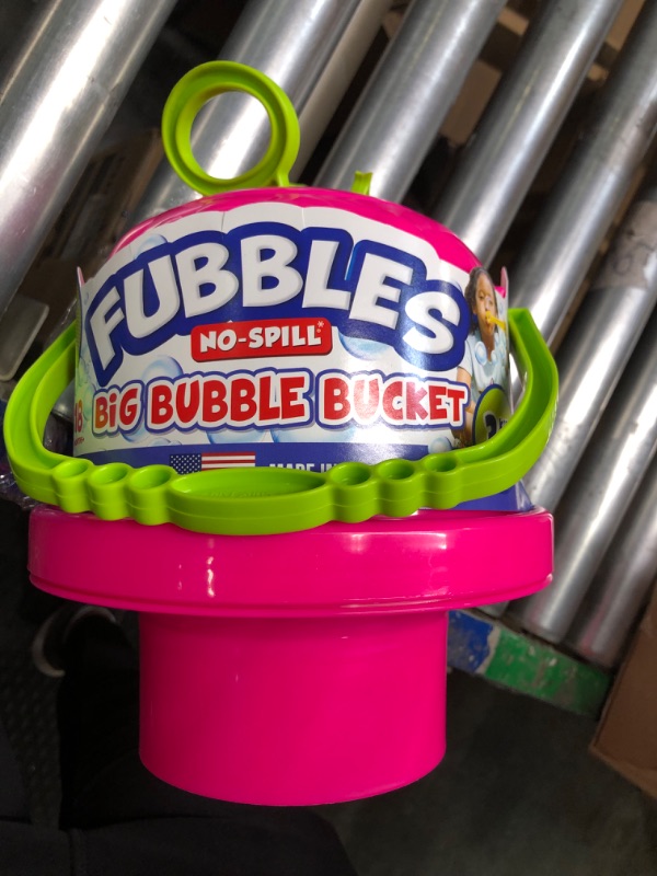 Photo 3 of **FOR PARTS** Little Kids Fubbles No-Spill Big Bubble Bucket, Pink