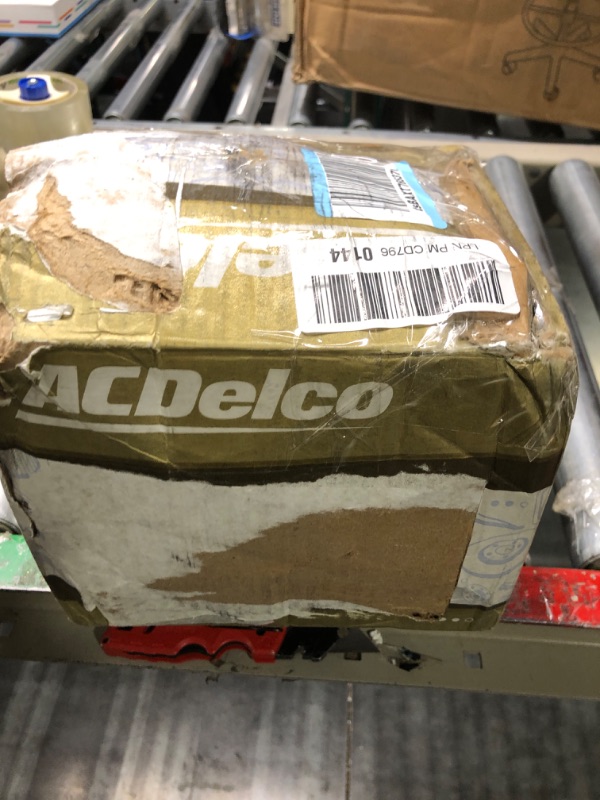 Photo 2 of ACDelco Gold 335-1048 Alternator