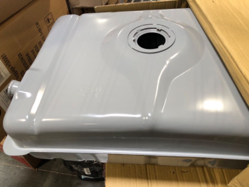 Photo 2 of Dorman 576-392 Fuel Tank Compatible with Select Chevrolet / GMC Models