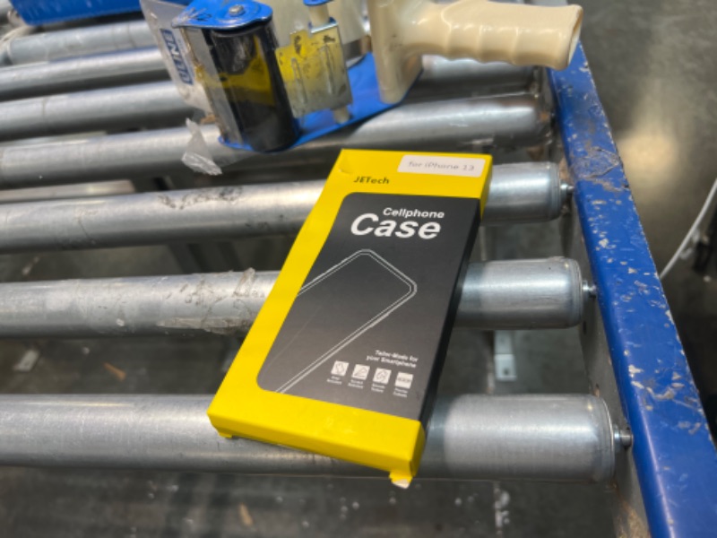 Photo 1 of JETech Case for iPhone 13 6.1-Inch, Non-Yellowing Shockproof Phone Bumper Cover, Anti-Scratch Clear Back (Clear)